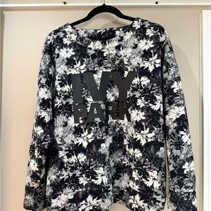 IVY PARK Monochrome Floral Sweatshirt